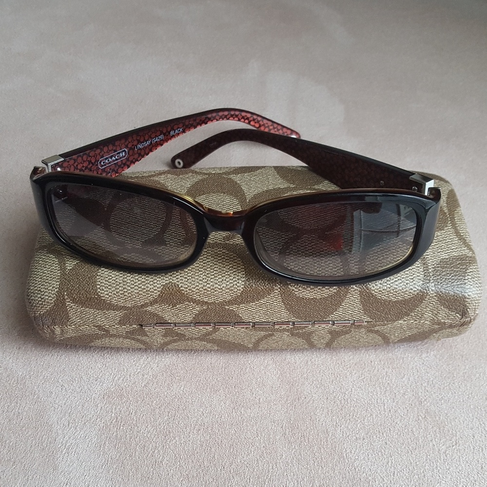 Coach Lindsay Sunglasses with case